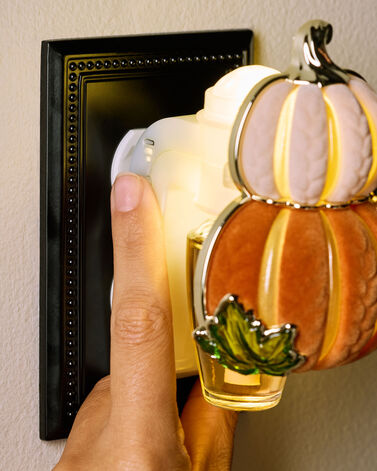 Knit Pumpkin Stack Scent Control&amp;trade; Nightlight Wallflowers Fragrance Plug