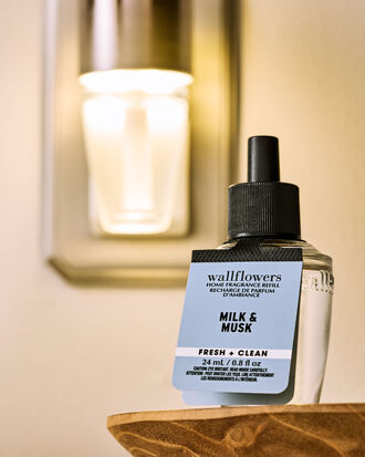 Milk &amp; Musk Wallflowers Fragrance Refill