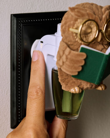 Reading Owl Scent Control&amp;trade; Wallflowers Fragrance Plug