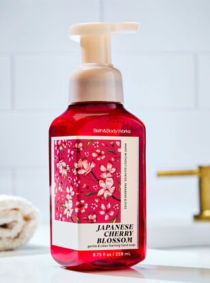 Japanese Cherry Blossom Gentle &amp; Clean Foaming Hand Soap