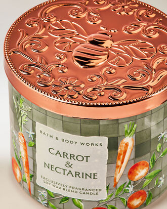 Carrot &amp; Nectarine 3-Wick Candle